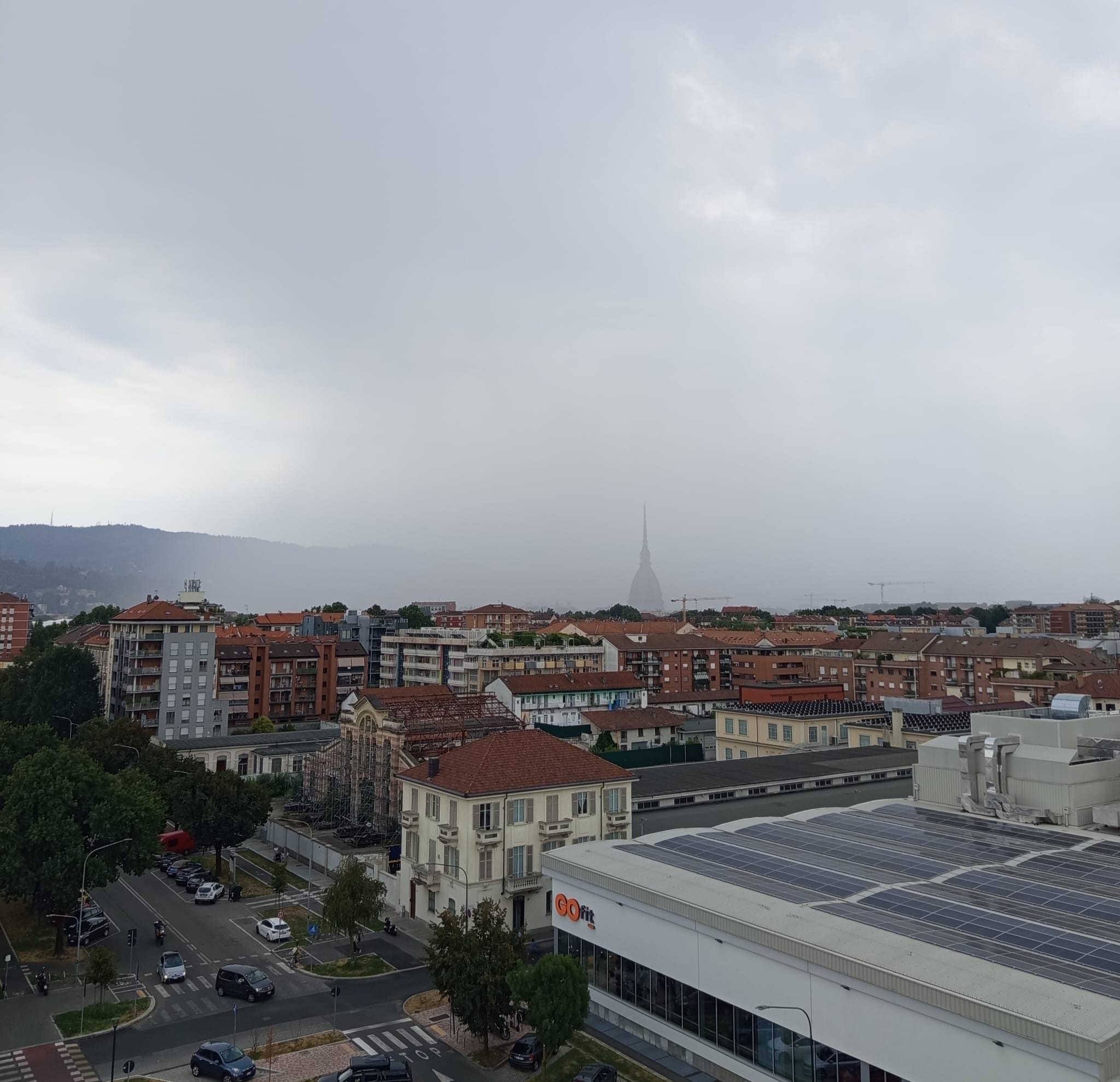 Cronaca Meteo - Forti temporali con grandine e vento nel pomeriggio di venerdì 10 luglio in Piemonte, i dettagli