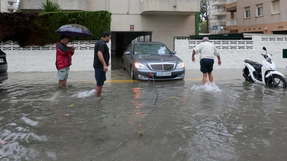 Cronaca Europa - Alluvioni e accumuli di pioggia record tra Spagna e Francia, fino ad oltre 700 millimetri; i dettagli