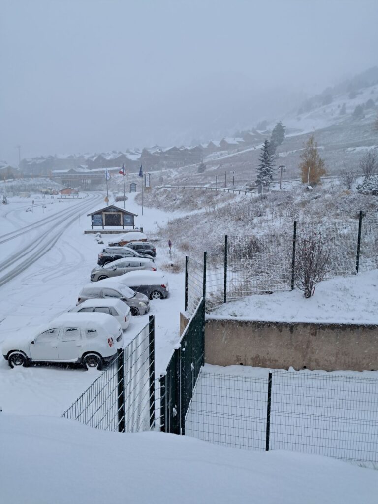 Tra venerdì e il weekend NEVE in arrivo sulle Alpi occidentali, con fiocchi fin sotto i 1.500 metri di quota